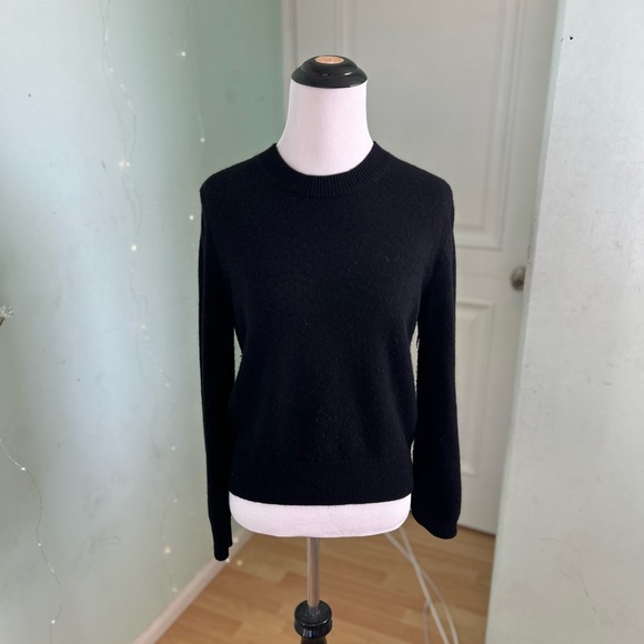 COS Sweaters - Black Cashmere COS Crew Neck Sweater